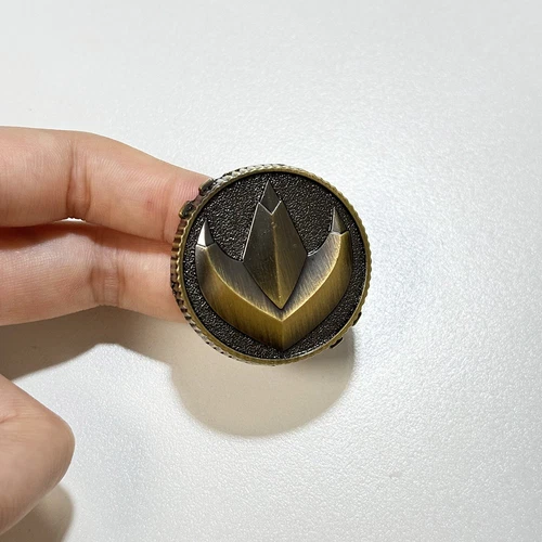 Ranger Morpher 1991-1993 DRAGON Dino Power Coin Weathered Alloy Metal Badge