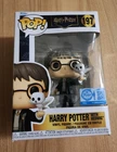 Funko Harry Potter with Hedwig #197 Walmart Exclusive (Box Damaged)