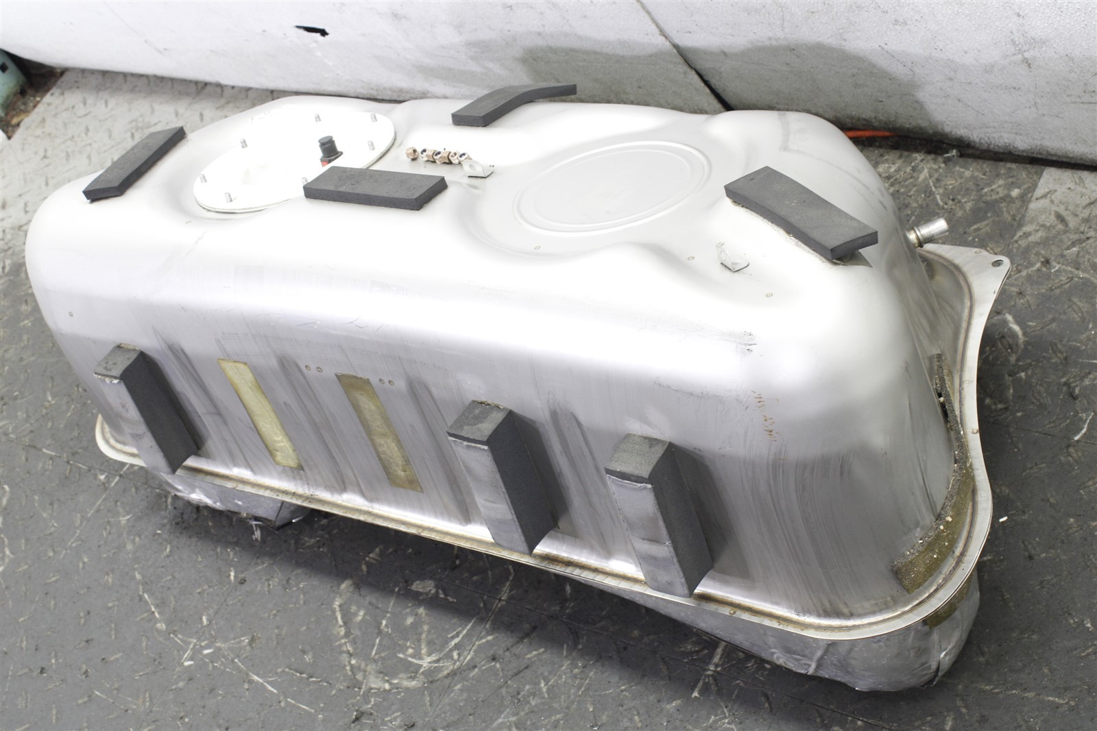 2020 Aston Martin Vantage Fuel Tank Assembly 18-21