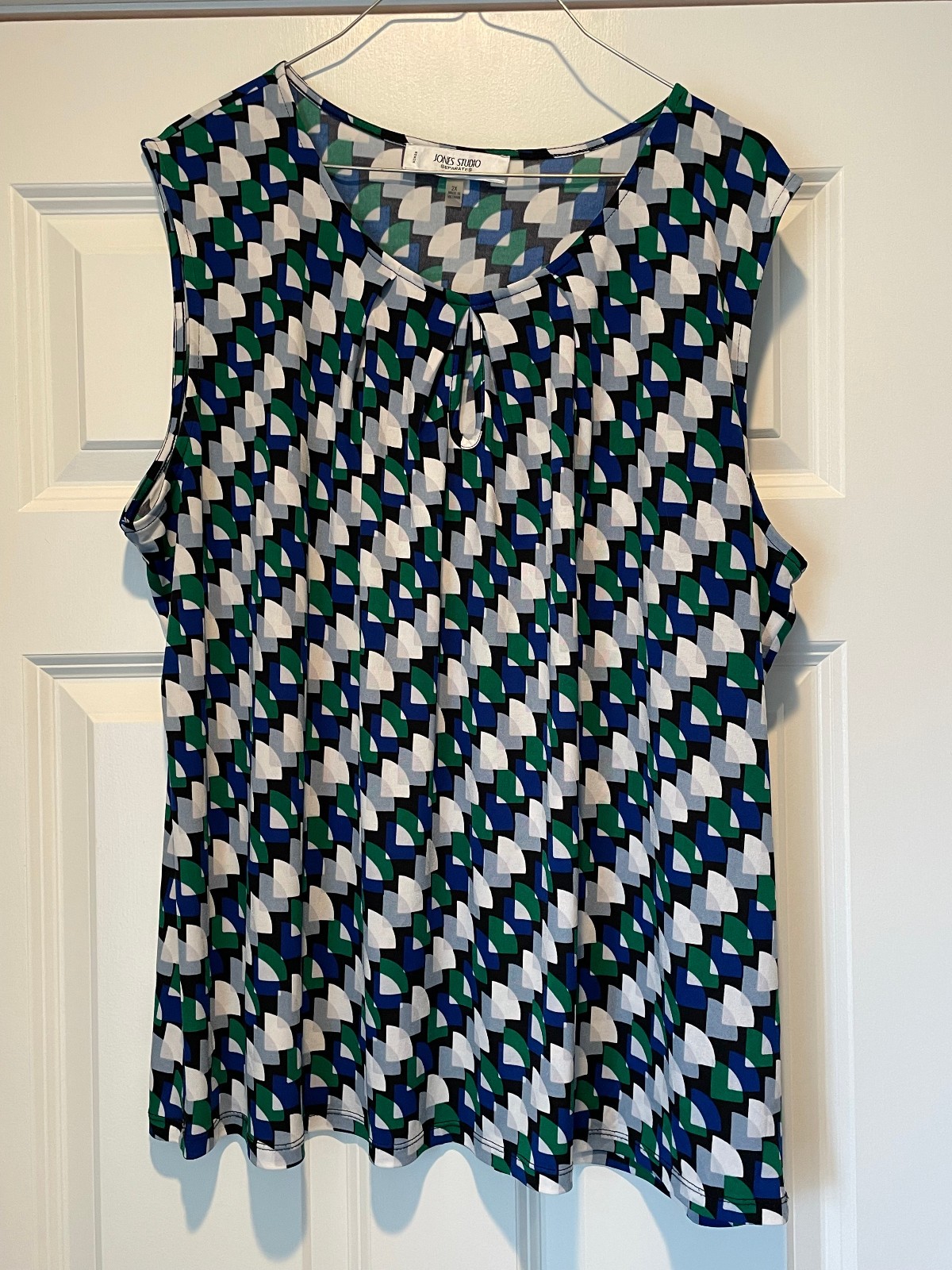 Jones Studio Women's Blue Green Black White Geometric Sleeveless Blouse Size 2X