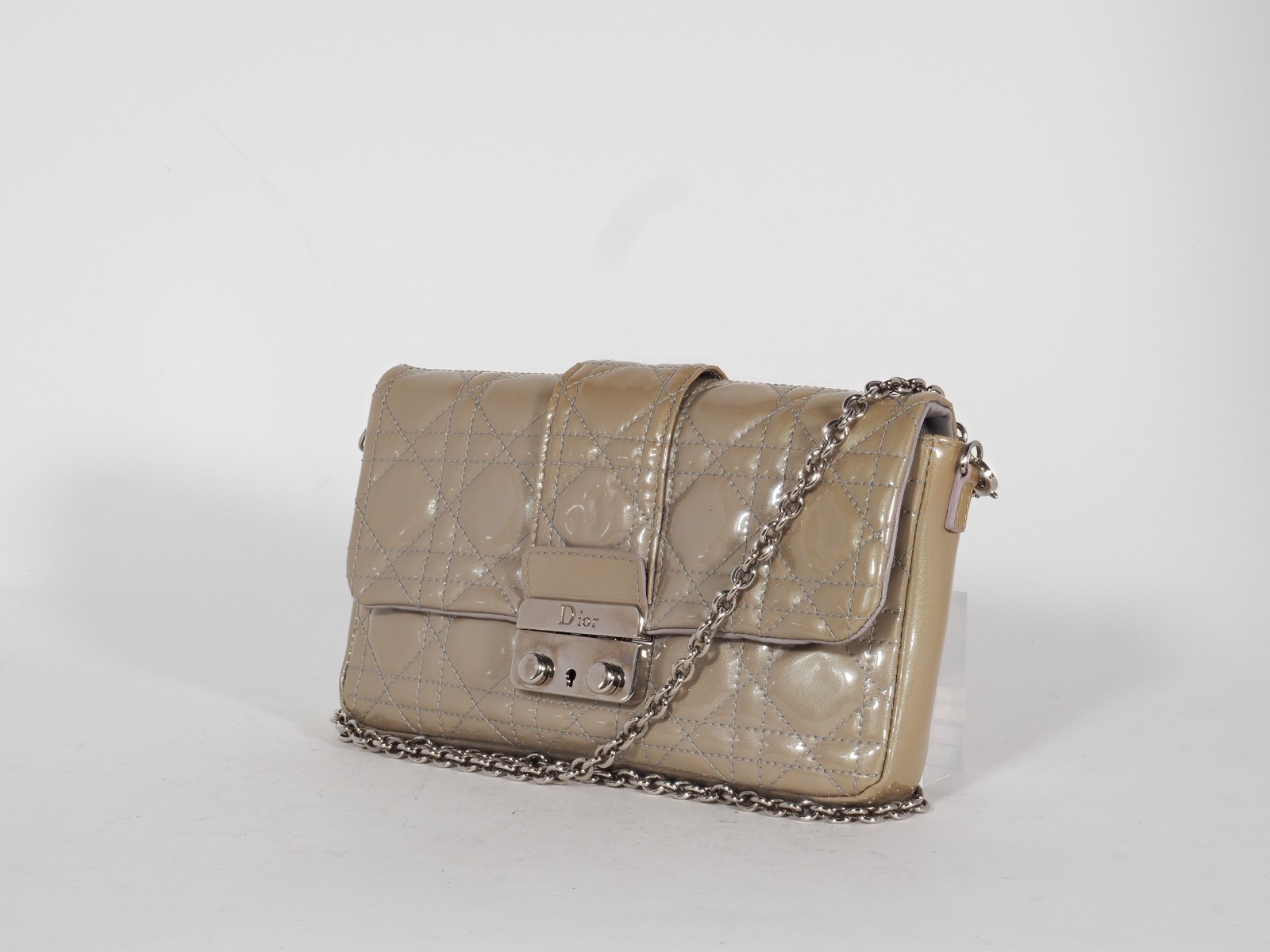 Christian Dior Cream Beige Small Miss Dior Patent Cannage Chain Bag thumbnail 2
