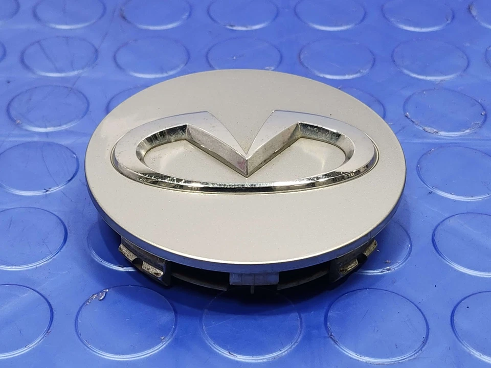 2011-2017 Infiniti QX56 QX80 Alloy Wheel Center Cap Silver OEM 403421LB4A - Image 4 of 4