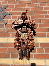 Traumhafte Kuckucksuhr, mit Spieluhr und 8Tage Uhrwerk , zu verkaufen.