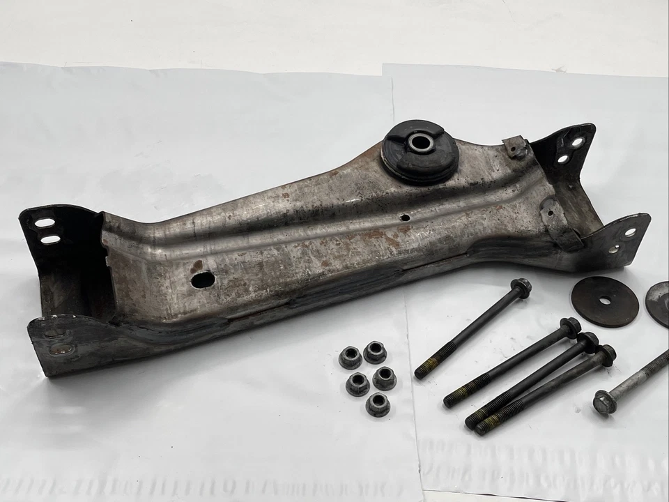 2003-2009 Hummer H2 Front Differential Carrier Mount Support Crossmember OEM - Image 4 of 4