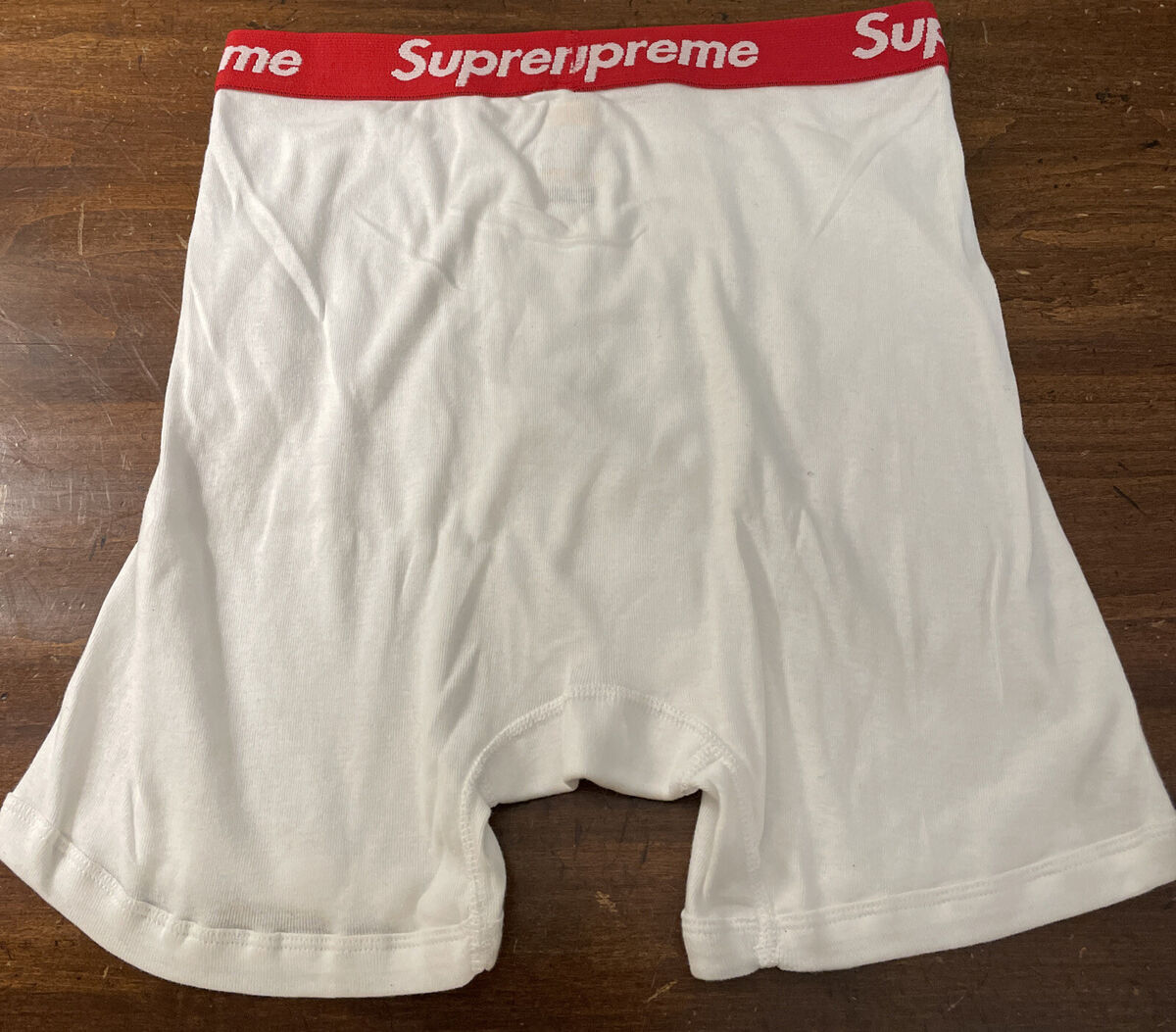 SUPREME/ HANES/ WHITE UNDERWEAR BOXER BRIEFS SIZE MEDIUM (SINGLES ONE  BOXER) NEW