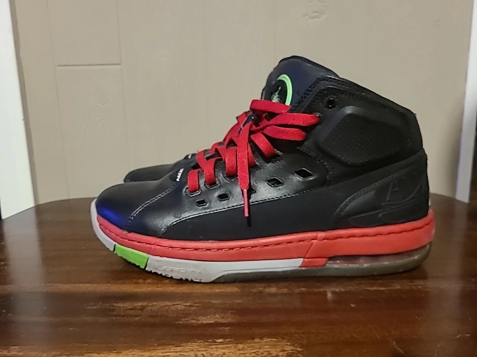 耐克 Jordan Ol’ School 篮球运动鞋黑色狼健身房红色 317223-017 尺码 11 — 第 2/4 张图片