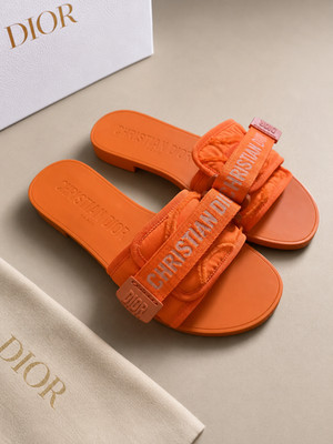 Brand New Dior Tangerine Slippers Size 36
