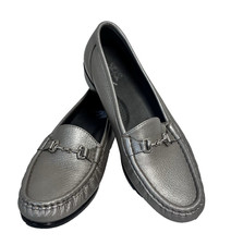 SAS Tripad Comfort Foot Bed Silver Leather Loafers Slip On Shoes size 8 Narrow