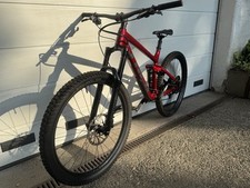 Fahrrad Trek Remedy 7 Mit Weniger Als 100 Km ...
