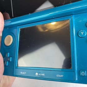 Nintendo 3DS Handheld Video Game Console Blue CTR-001 (USA) W Charger Stylus