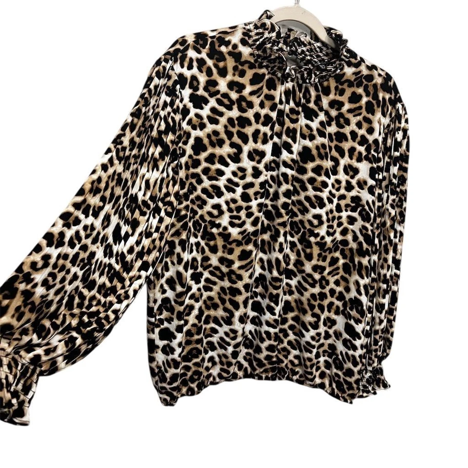 Женская блузка New York & Company размер XL с леопардовым принтом с оборками и плиссированными рукавами - Изображение 2 из 4