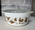 Vintage Pyrex 472 Early American 1 1/2 Quart Round Covered Casserole Dish W/Lid