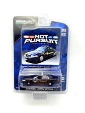 Greenlight Hot Pursuit 5 Johnson County Sheriff  2008 Ford Crown Vic F3