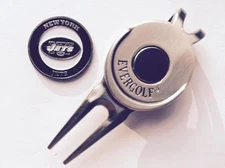 NFL New York Jets NY Ball Marker and Magnetic Divot Tool