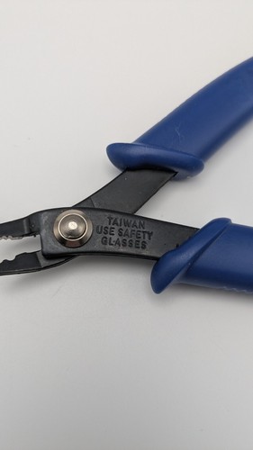 Jewelry Making Double Pliers And Crimping Tool - Picture 8 of 14
