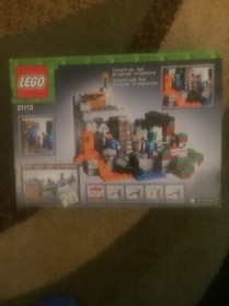 LEGO Minecraft The Cave 21113 100% complete w figures