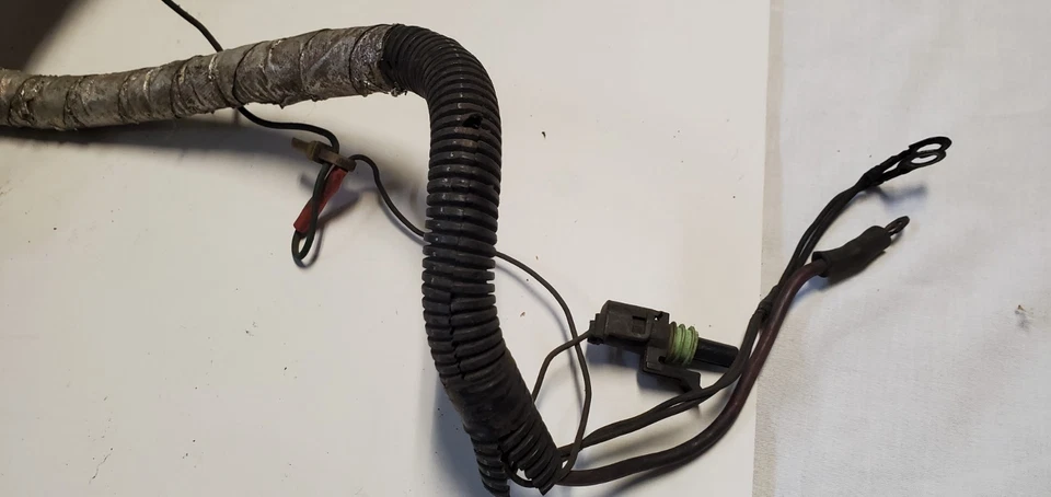 Camaro Z28 Firebird 1993 transmisión automática LT1 motor arnés de cableado eléctrico Foto 2 de 4