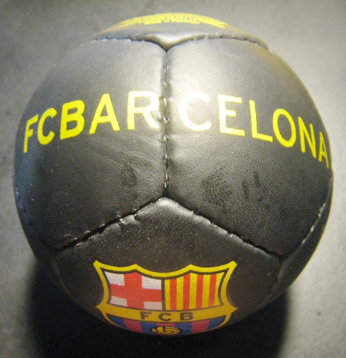 FC Barcelona Barça! Signature Skills rare Orange JOSMA mini ball collectible | Australia FC Barcelona Barça! Signature Skills rare Orange JOSMA mini ball collectible | Australia