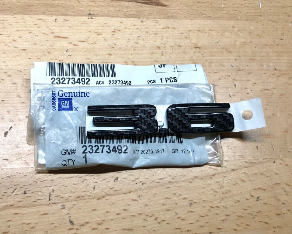 Эмблема эффекта черного углеродного волокна Cadillac ATS CTS 3.6 OEM значок заднего багажника XTS - Изображение 4 из 4