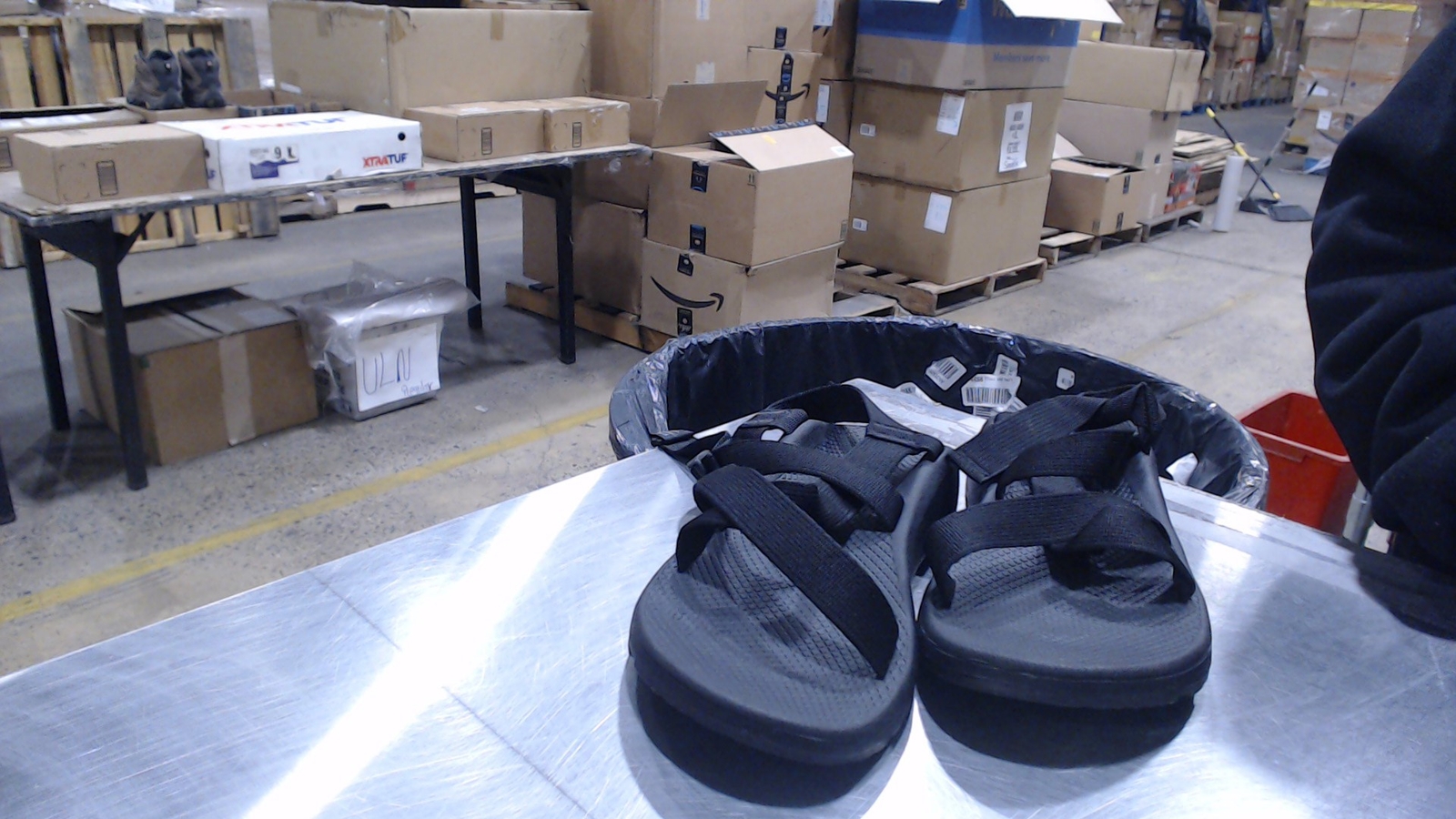 Good_Chaco Men's Zcloud Sandal, Solid Black, 12_S… - image 1