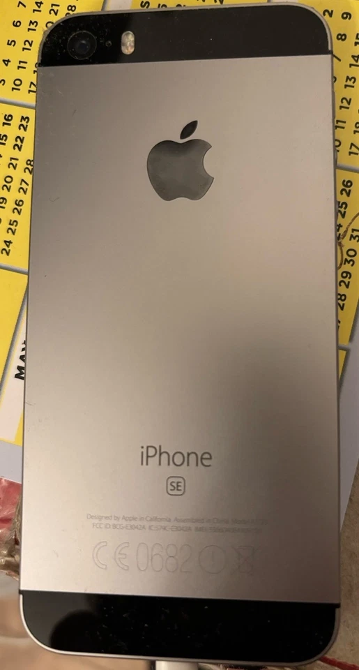 Apple iPhone SE 2016, 92% battery, unused in box, 32gb - Image 3 of 4