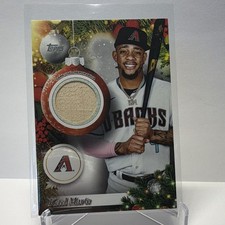 Topps 2025 Holiday Relics Ketel Marte Diamondbacks Memorabilia #PR-KM