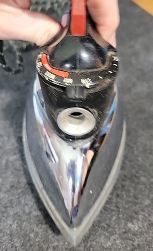 Vintage General Electric GE Clothes Steam Iron USA - Picture 6 of 8