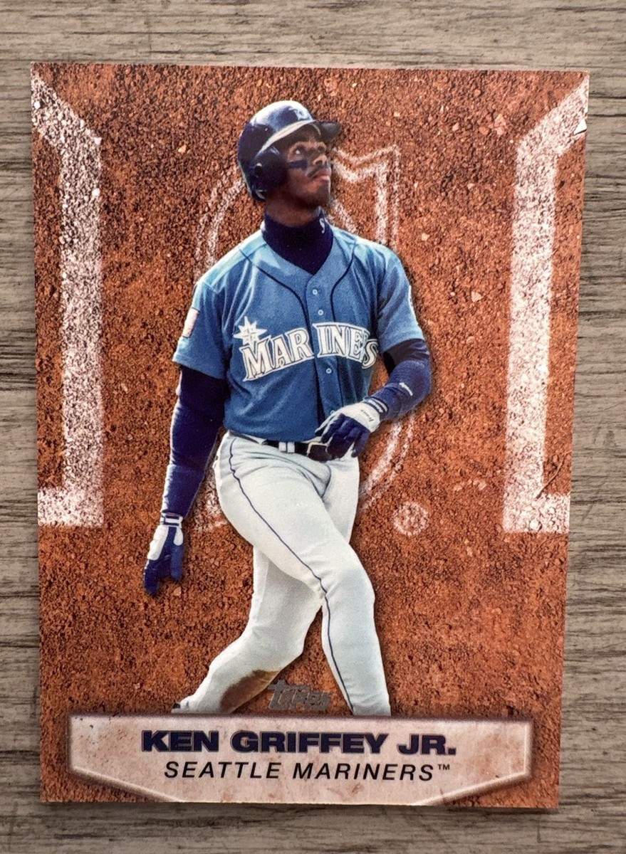 2026 Topps Series 2 Ken Griffey Jr Diamond Dust Cast Hit SSP