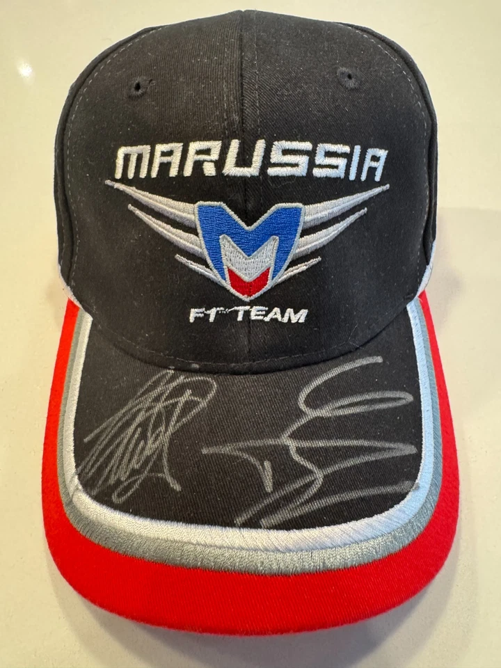 Marussia F1 车队帽子 Charles Pic & Timo Glock 签名 — 第 2/4 张图片