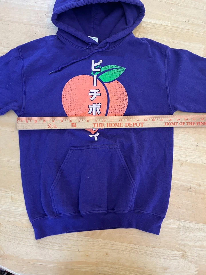 Gildan Purple Peach Boy Japanese Hoodie Size Small J32 - Image 2 of 4