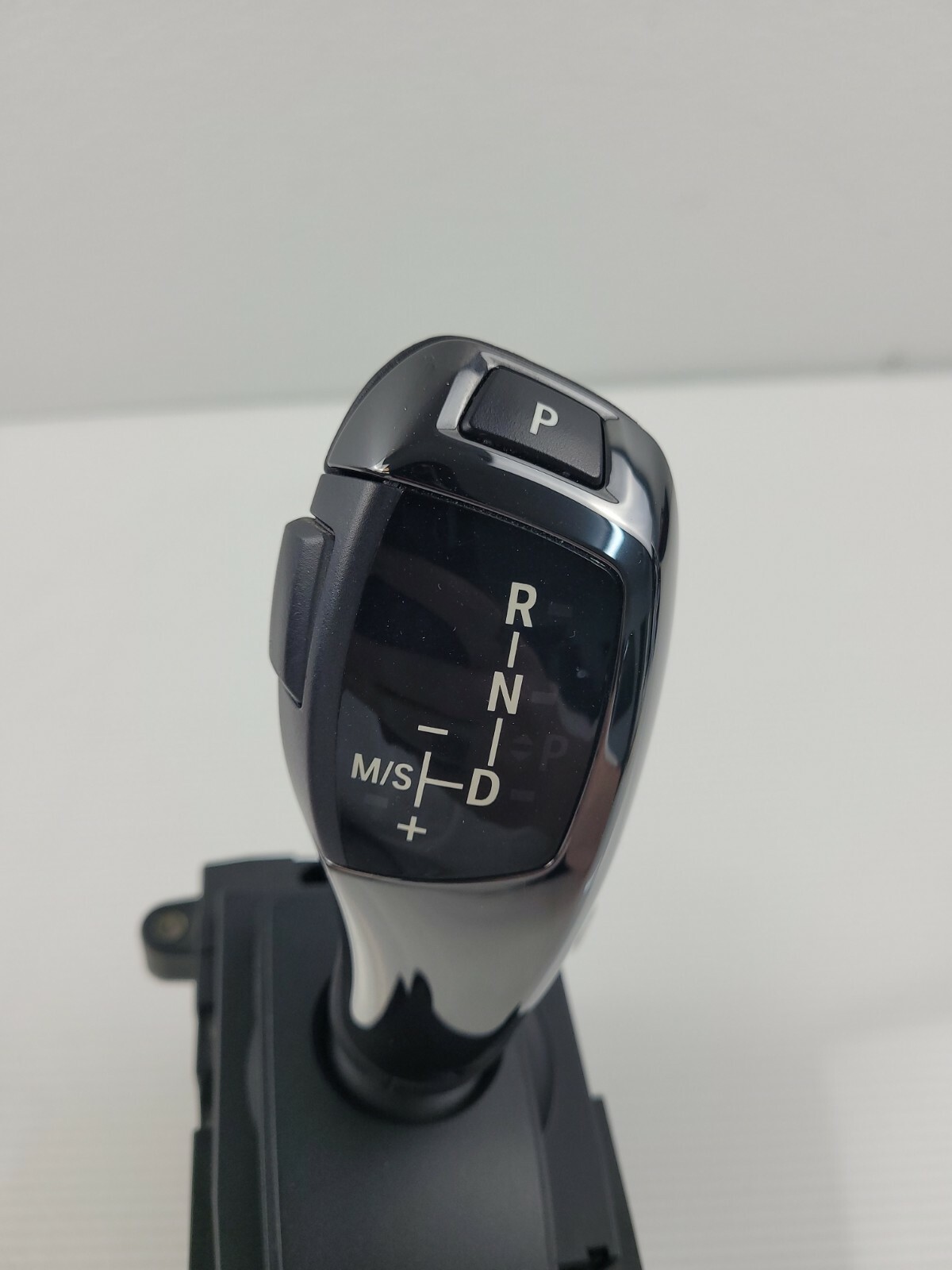 2007 - 2017 BMW 5 SERIES 7 SERIES FLOOR GEAR SHIFTER 9197621 OEM  