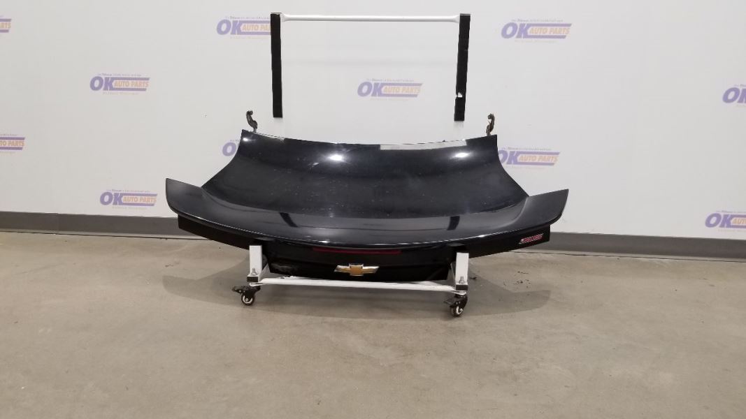 14 CHEVY CAMARO SS COUPE REAR TRUNK DECKLID WITH SPOILER BLACK eBay