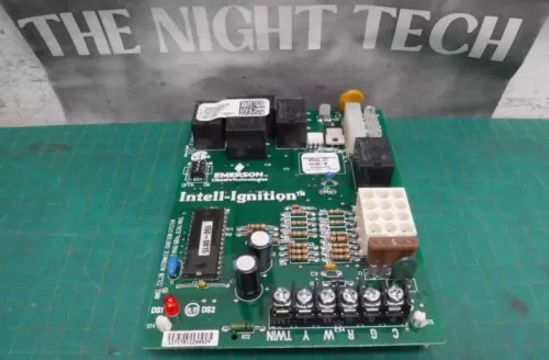 Emerson D341396P05 CNT 05165 Furnace Control Board 50A65 476 08