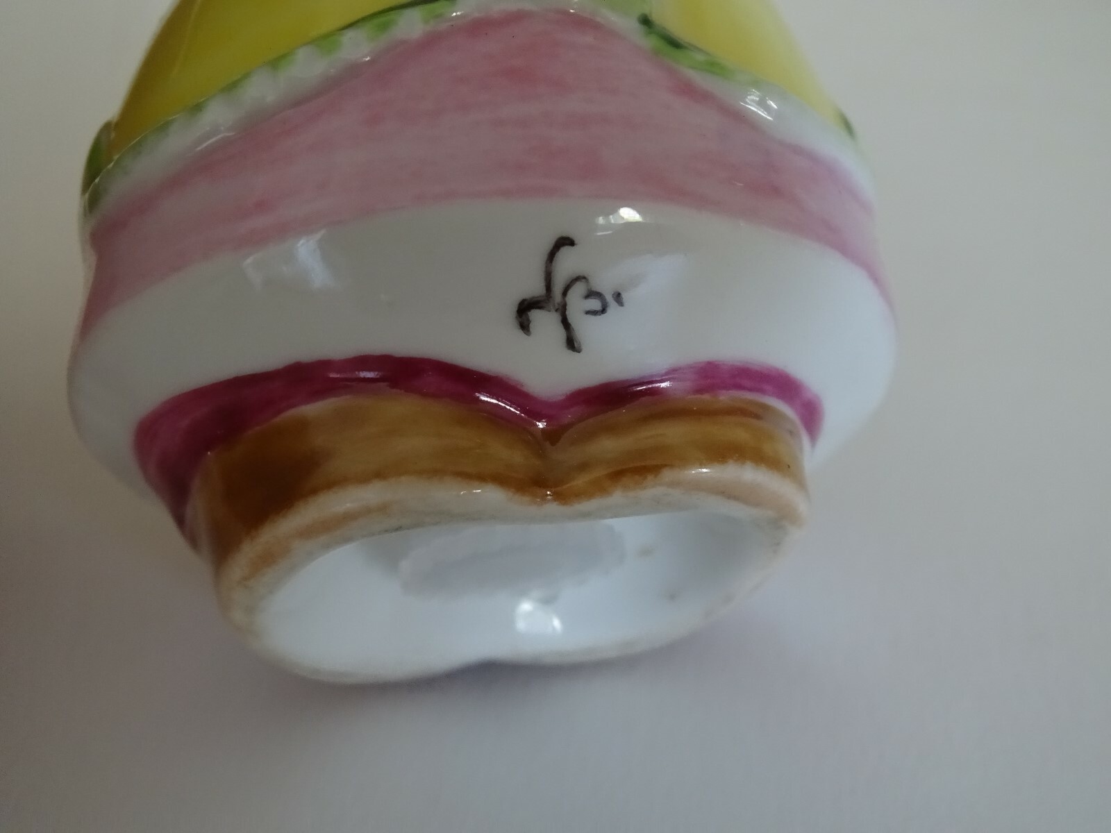 Picture 8 of 9
