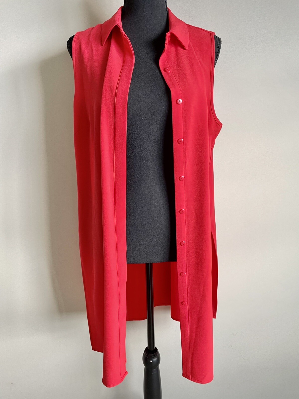 Joan Vass Studio Sz L Longline Red Tunic Button Front Stretch Sleeveless Slits