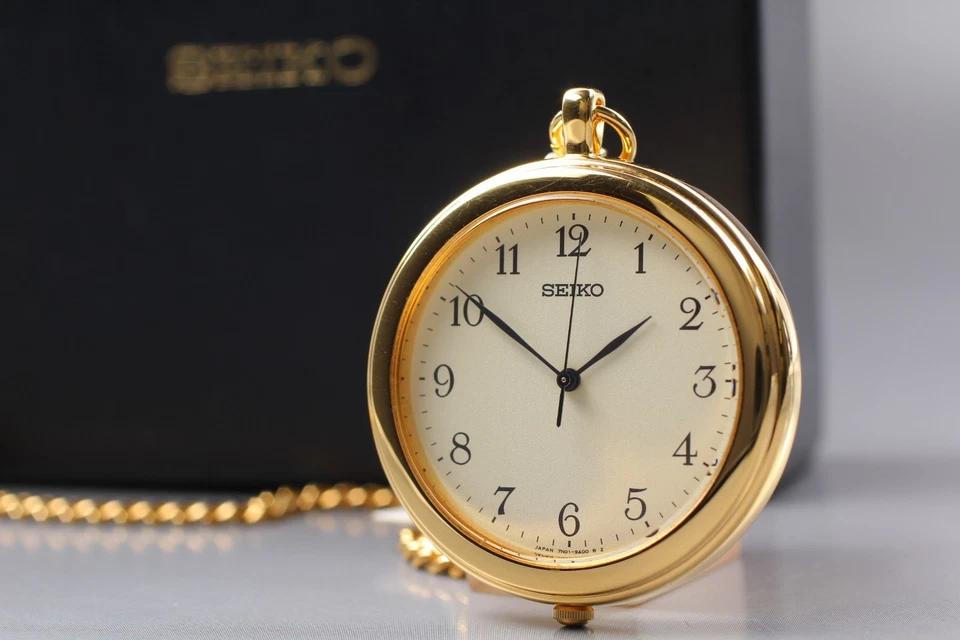 Vintage 1991 N MINT Seiko Pocket Watch 7N01-9A00 Gold Round Quartz Mens JAPAN - image 2 of 4