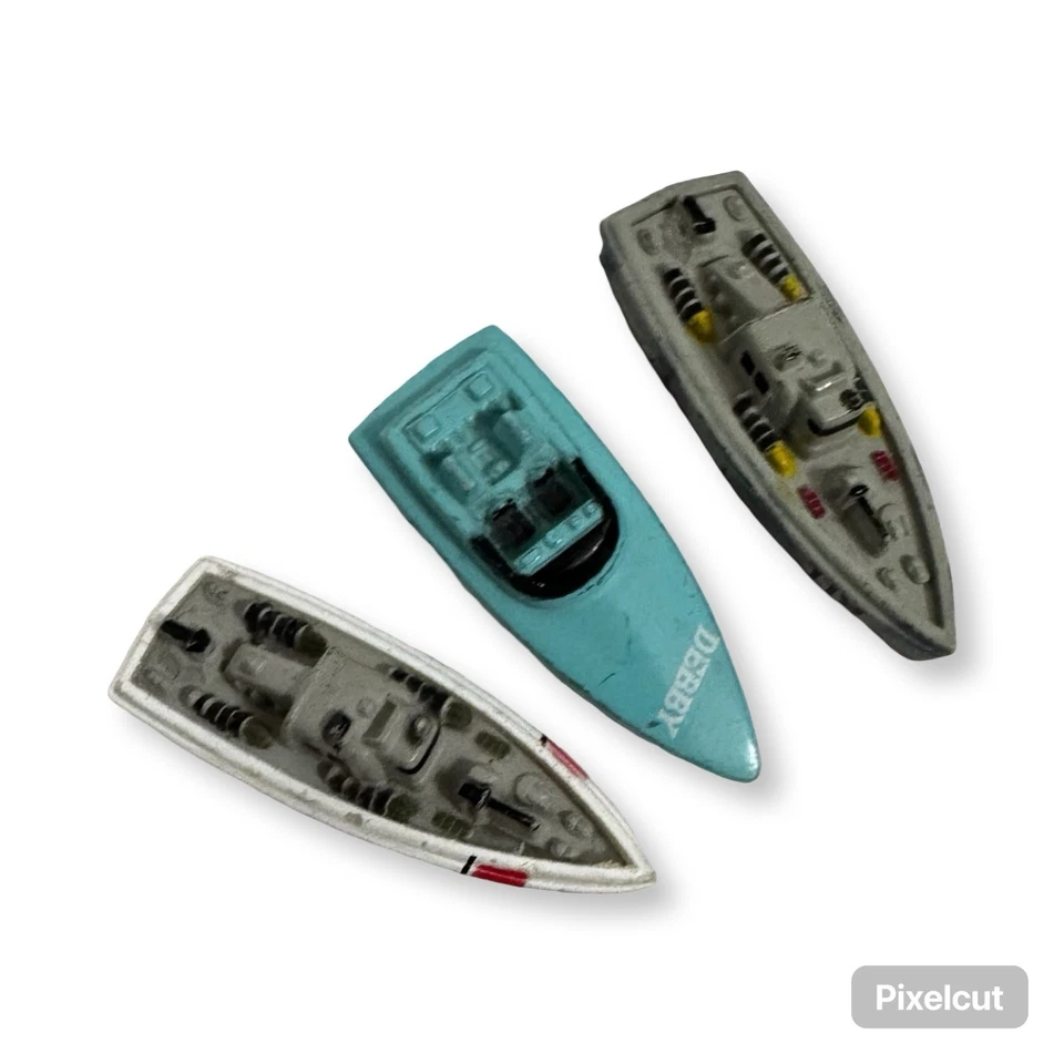 Vintage Micro Machines Boat Ship Mixed Lot of 3 Speed Boats Coast Guard Ships - Image 2 of 4