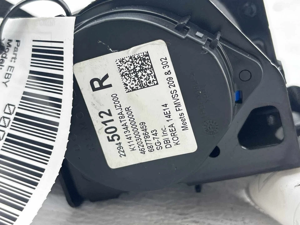 Cinturón de seguridad trasero derecho Cadillac ATS 2013-2018 cupé OEM Foto 3 de 4