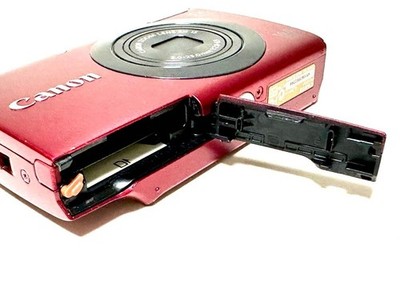 Canon PowerShot A3400 IS Red Digital Camera 16.0MP 5x Zoom HD