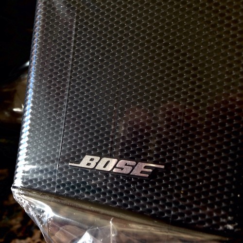 1 Altavoz Bose COMO NUEVO Jewel Doble Cubo Premium en Negro. - Imagen 7 de 7