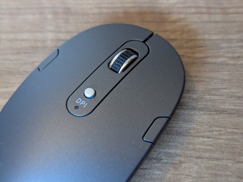 Amazon Basics rechargeable wireless mouse + keyboard ultra-slim quiet UK black - Picture 20 of 24