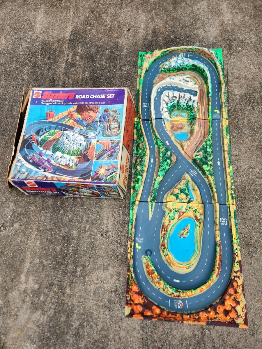 Vintage Mattel Hot Wheels Sizzlers Road Chase Set w Vintage Mattel Hot Wheels Sizzlers Road Chase Set w