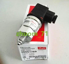 1PC Danfoss pressure transmitter MBS3000 060G1769