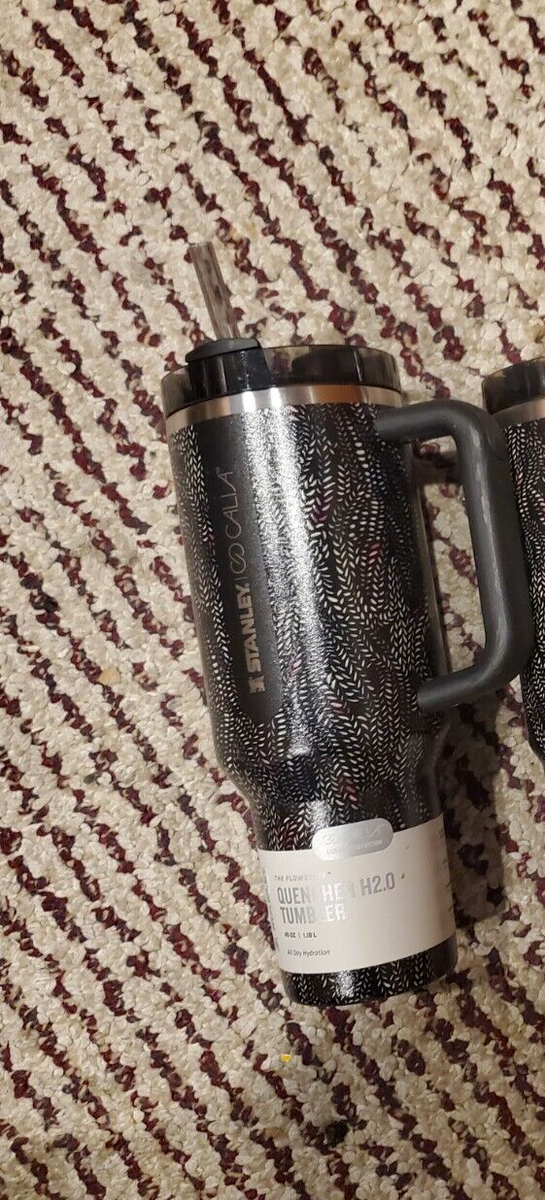 Stanley x Calia 40oz Flowstate Quencher H2.0 Tumbler Black Serpent