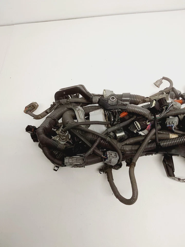 Arnés de cables del motor Lexus GS350 2015 FABRICANTE DE EQUIPOS ORIGINALES 32121-30C60 Foto 3 de 4