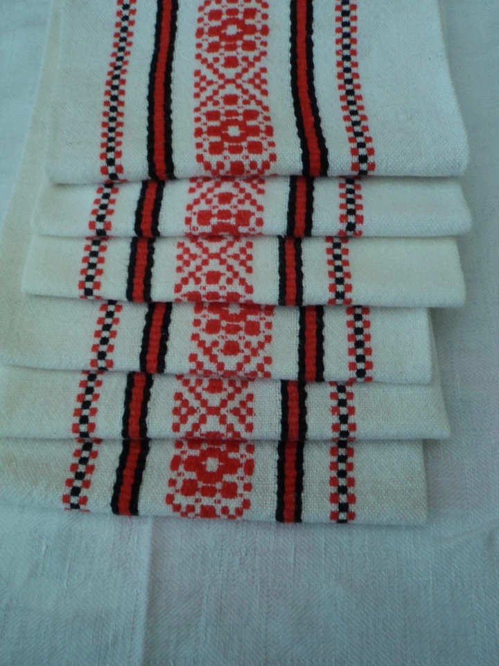 6 ANCIENNES SERVIETTES DE TABLE COTON RAYURES ROUGE NOIR ET FOND BLANC-46x46cm. - Photo 4/4