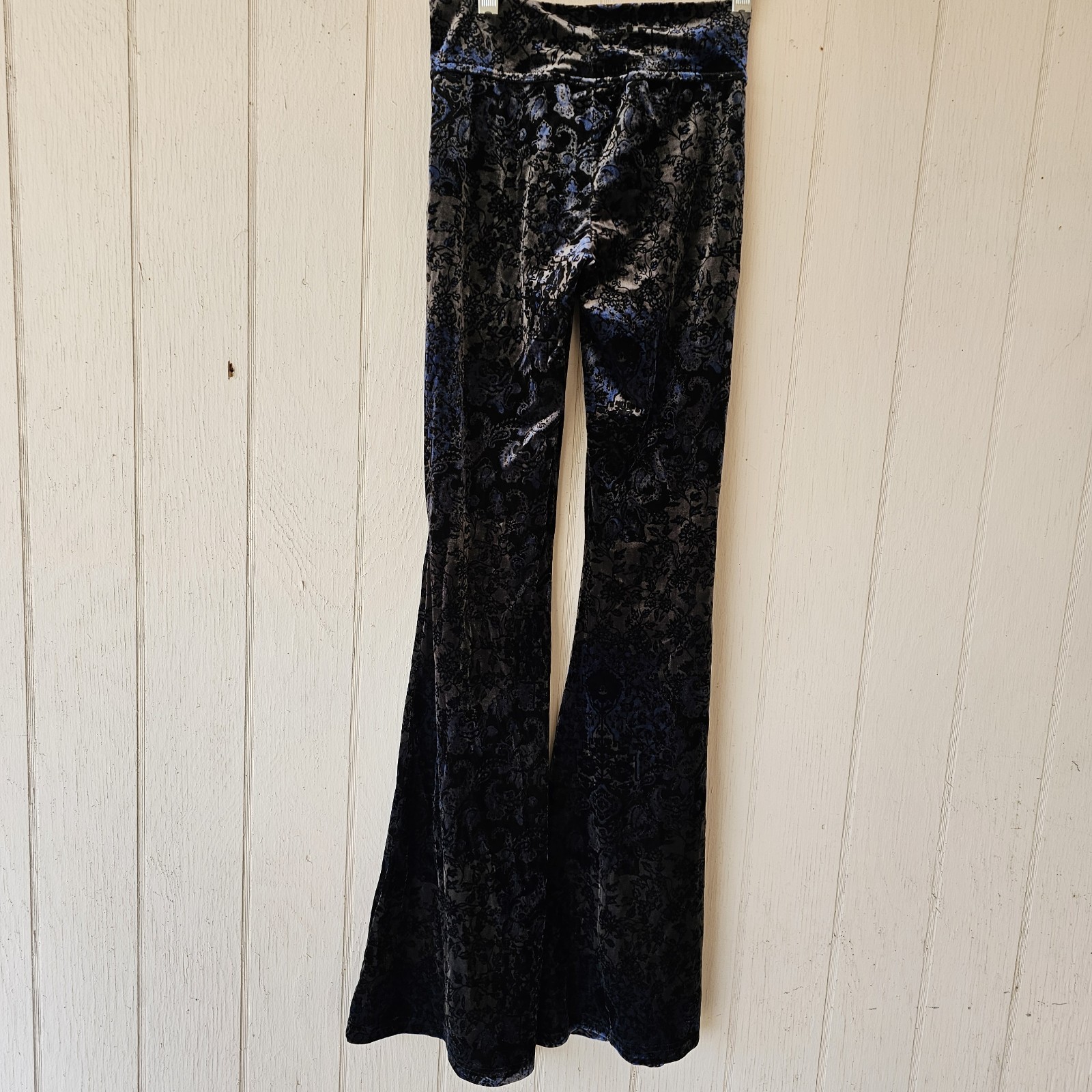 Sun & Shadow S Black Paisley Flare Velvet Pants Stretch Whimsigoth FairyGrunge