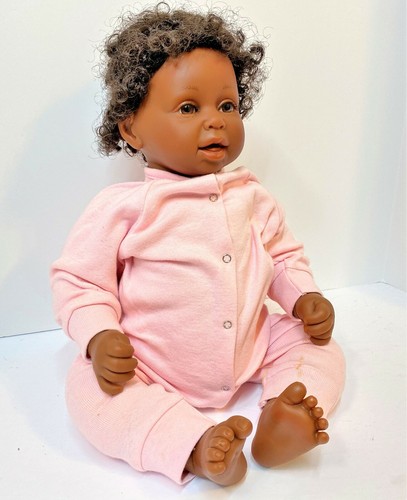 Apple Valley Doll, feels life like, 19" Excellent Condition 2lbs 10oz. - Picture 2 of 12
