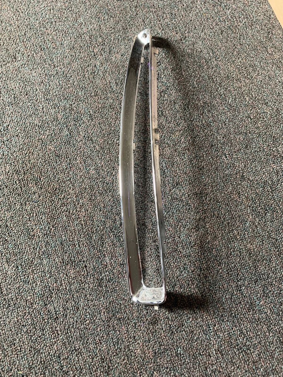 1994 1999 Cadillac DeVille passr Side Chrome Taillight Trim 