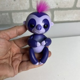 Fingerlings Baby Sloth Marge Purple Pink Interactive 40+ Sounds WowWee - Works